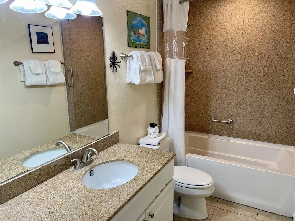 Beachgate Condo Suites And Hotel 523 1 Bedroom Condo