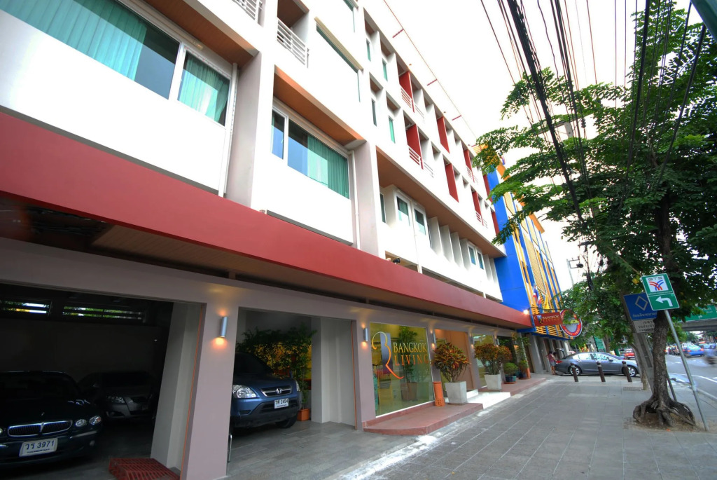 Bangkok Loft Inn