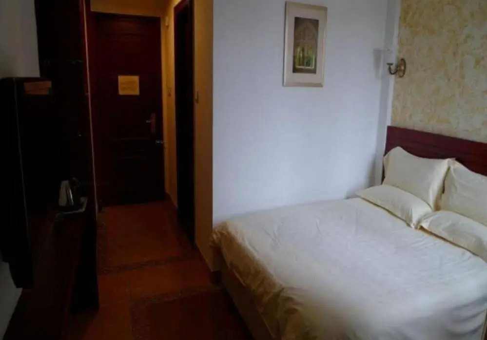 Valenci Hotel
