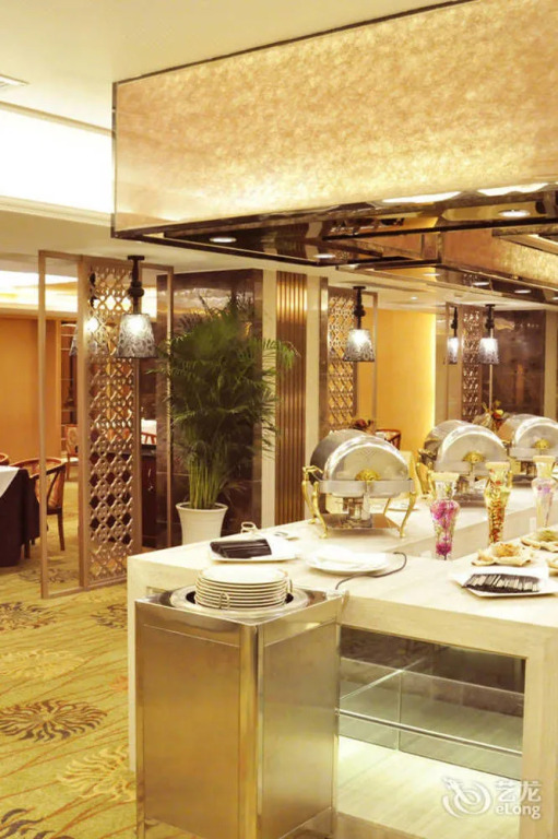 Gaoxiong Hotel