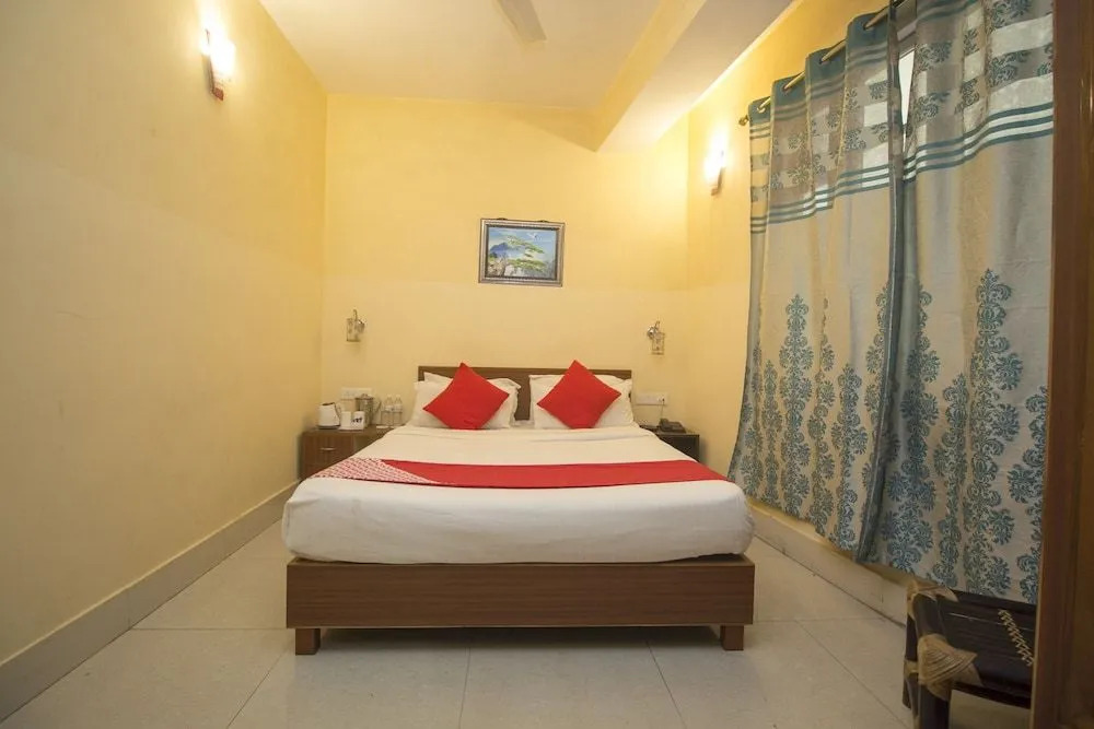 OYO 24858 The Hotel Kizomla