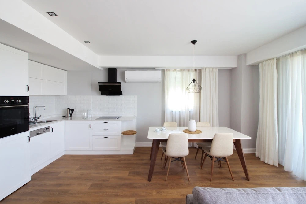 Elia Apartments