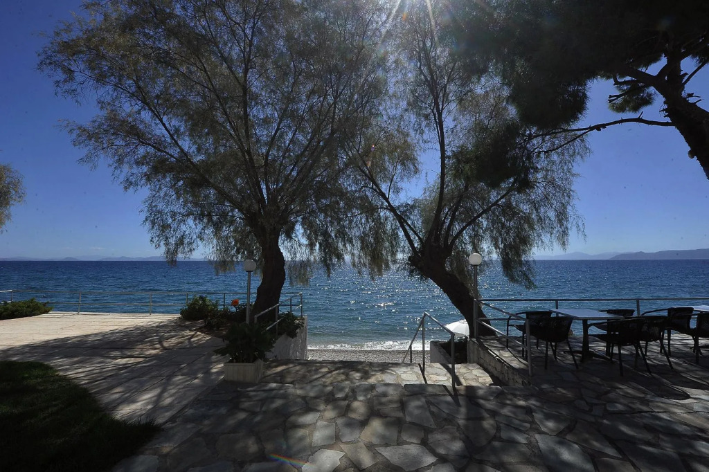 Siagas Beach Hotel