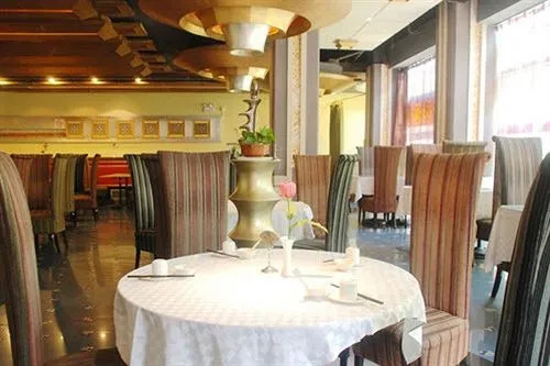Motel 168 Shanghai Waigaoqiao FTA Huashan Road Branch