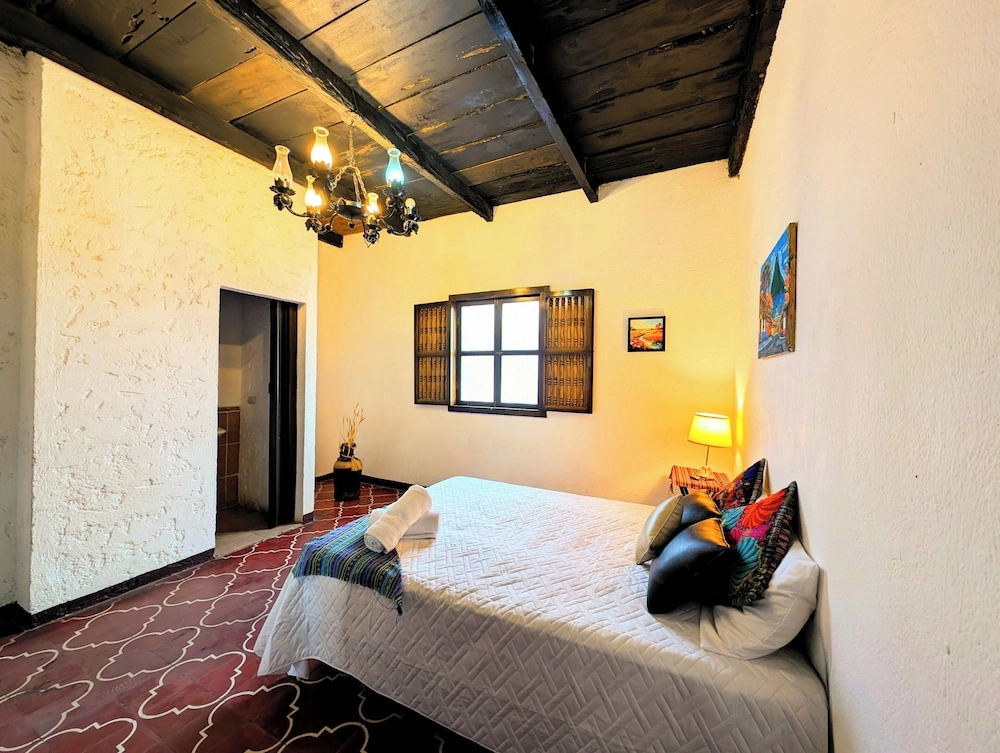 Casa Quetzalli, Los Nazarenos