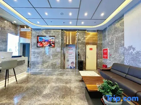 Tumadil Hotel (City Center Square Branch)