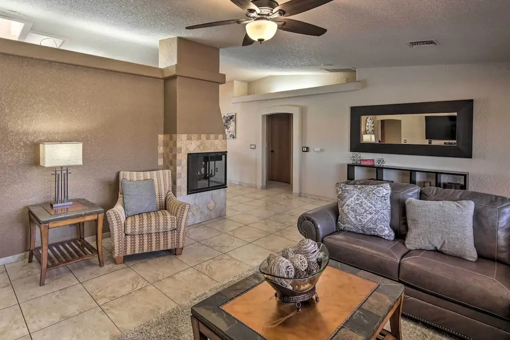 Heated Pool, Spa & Mtn Views: Lake Havasu Home!
