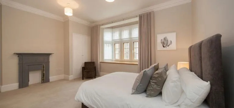LVE- Oxford Street Apartments