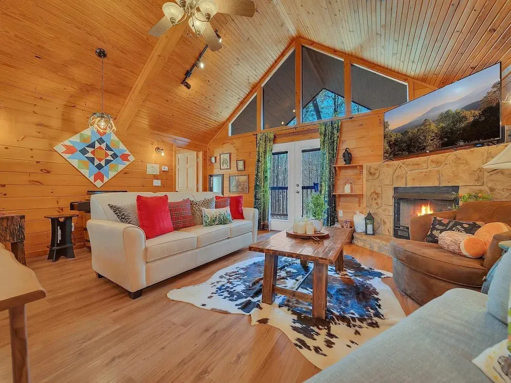Cottage In The Pines #297