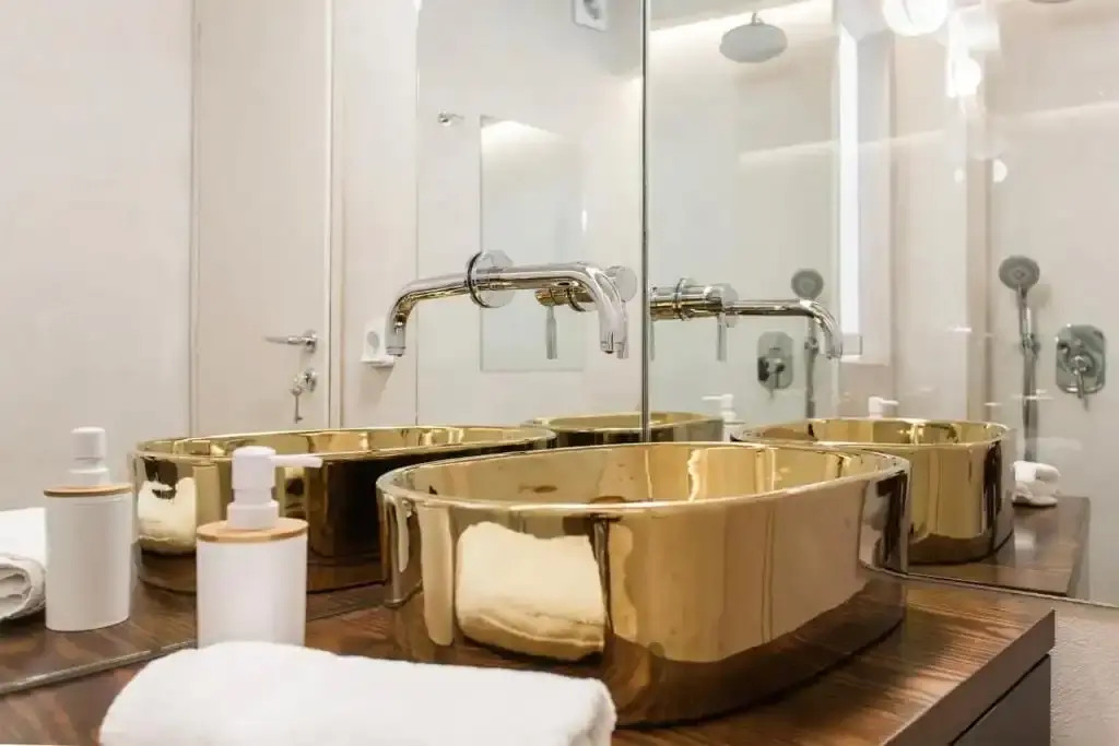 AM16 Suites Athens