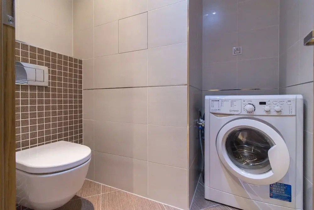 New Modern Apartment with Zizkov Parking
