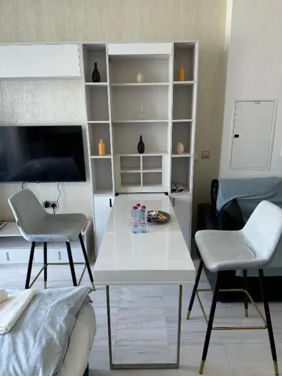 Lux BnB Studio AG Tower Business Bay Canal Views