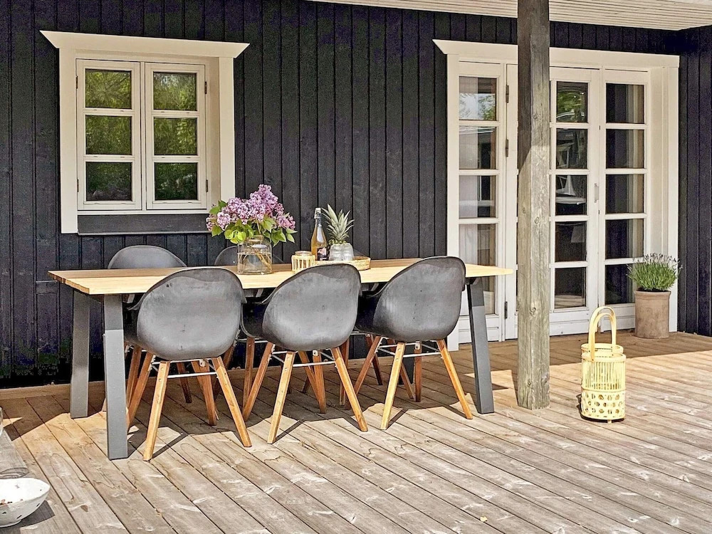 7 Person Holiday Home in Grenaa