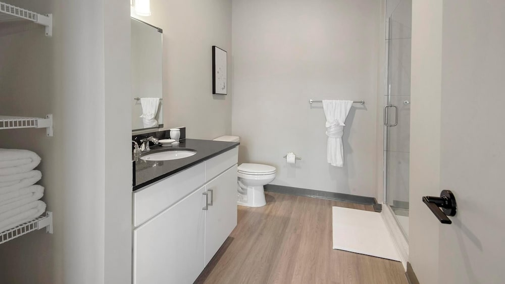Landing Furnished Apartments Harborside - Memphis