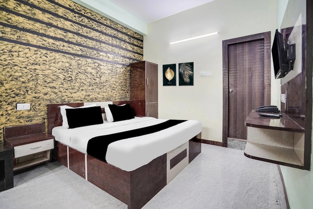 Deluxe Royal Stay Inn
