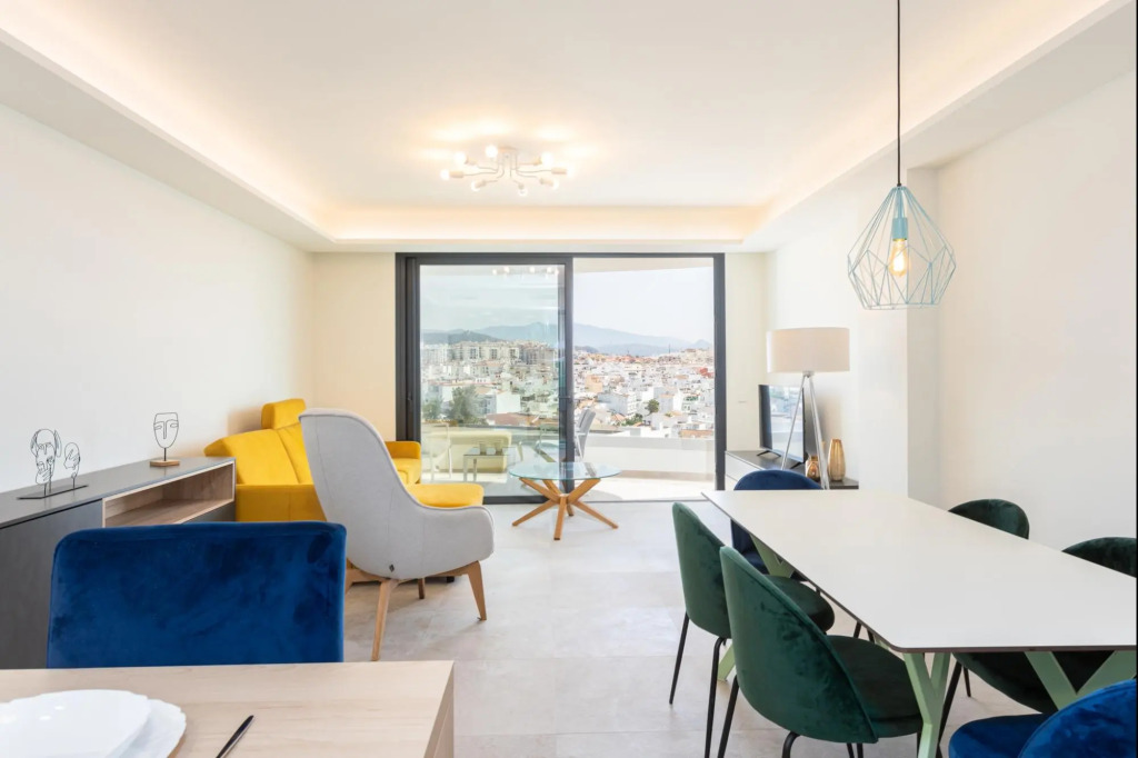 Green Infinity Luxury Apartment
