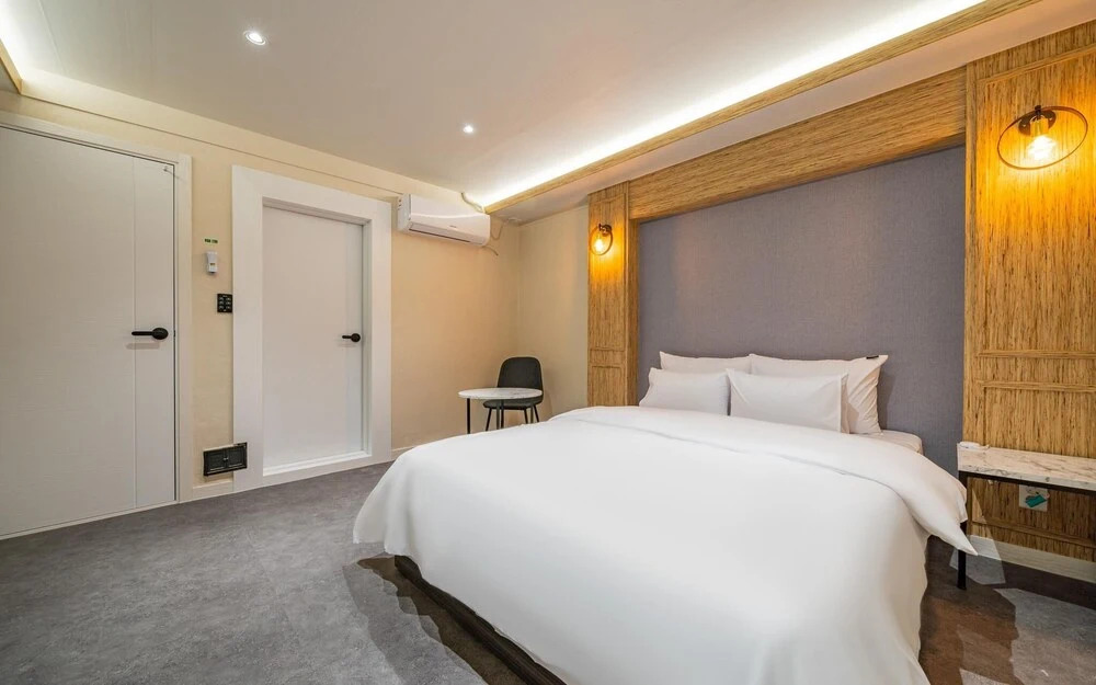 Busan Mora Hotel 979