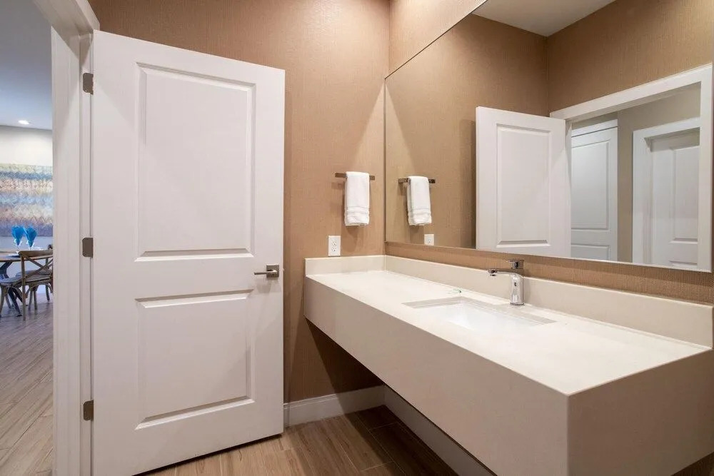 Gorgeous 4Bd Close to Disney @ Magic Village 7581