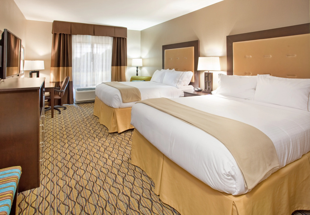 Holiday Inn Express And Suites St. Joseph