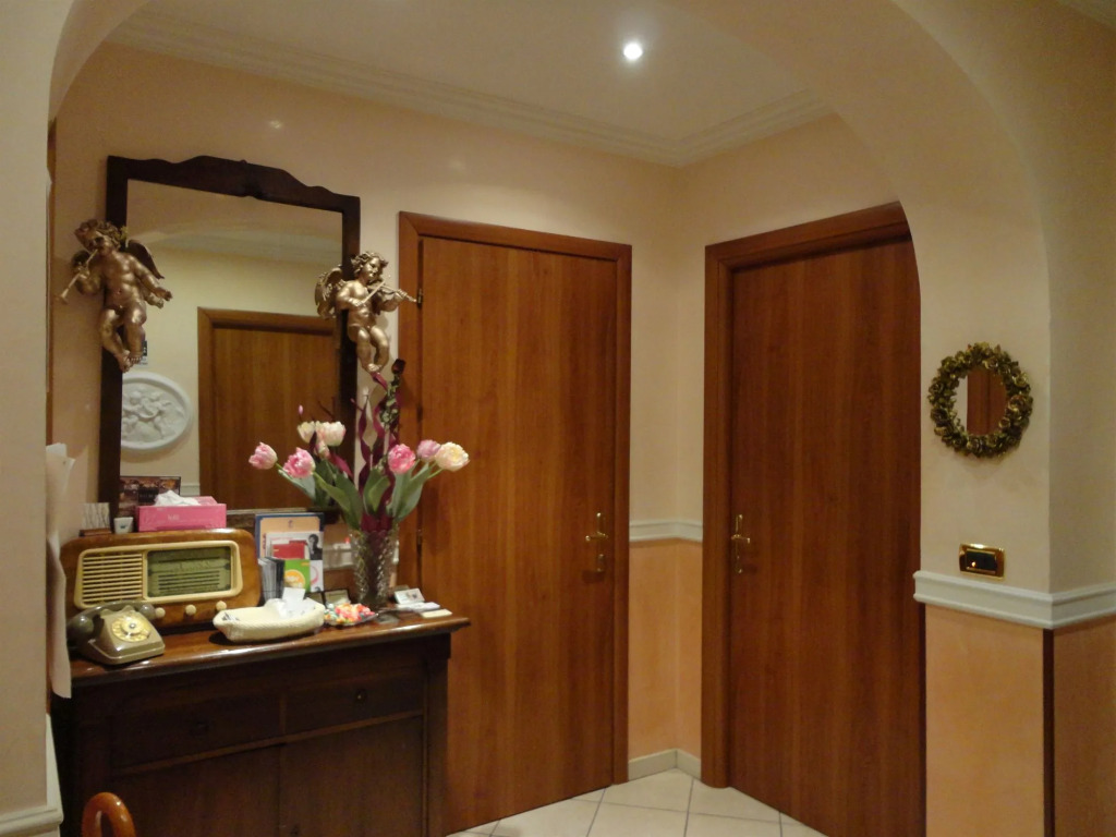 Città Eterna Guest House
