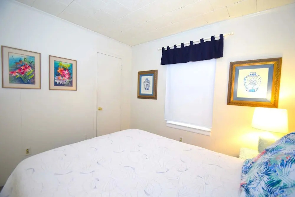 Sunstar 3 2 Br condo by RedAwning