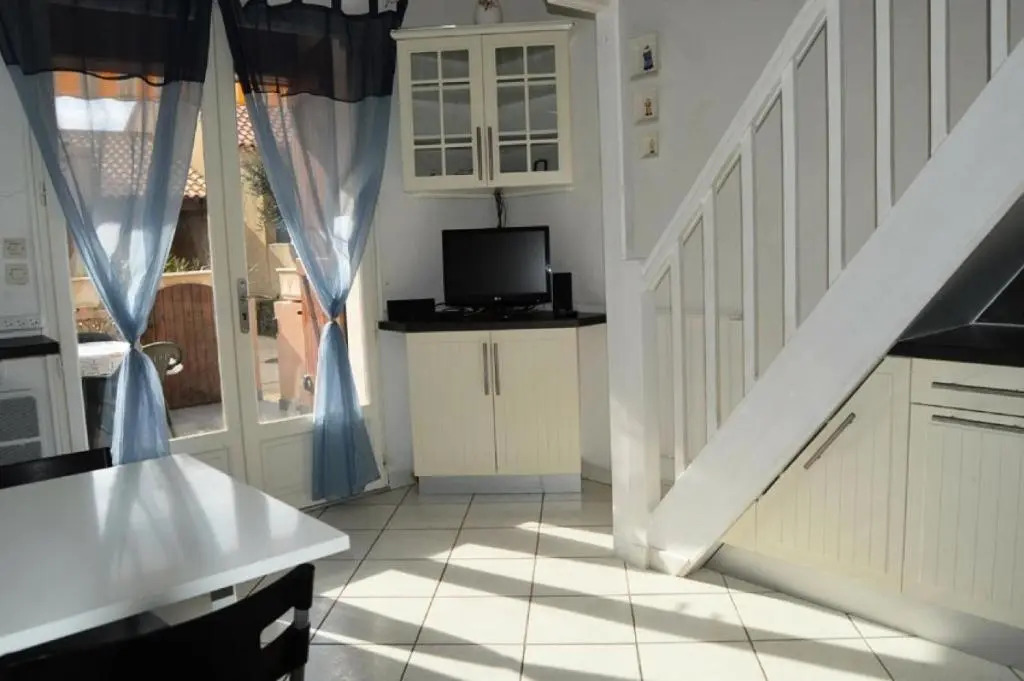 Résidence GRANDE BLEUE - Maisons & Villas pour 5 Personnes 84