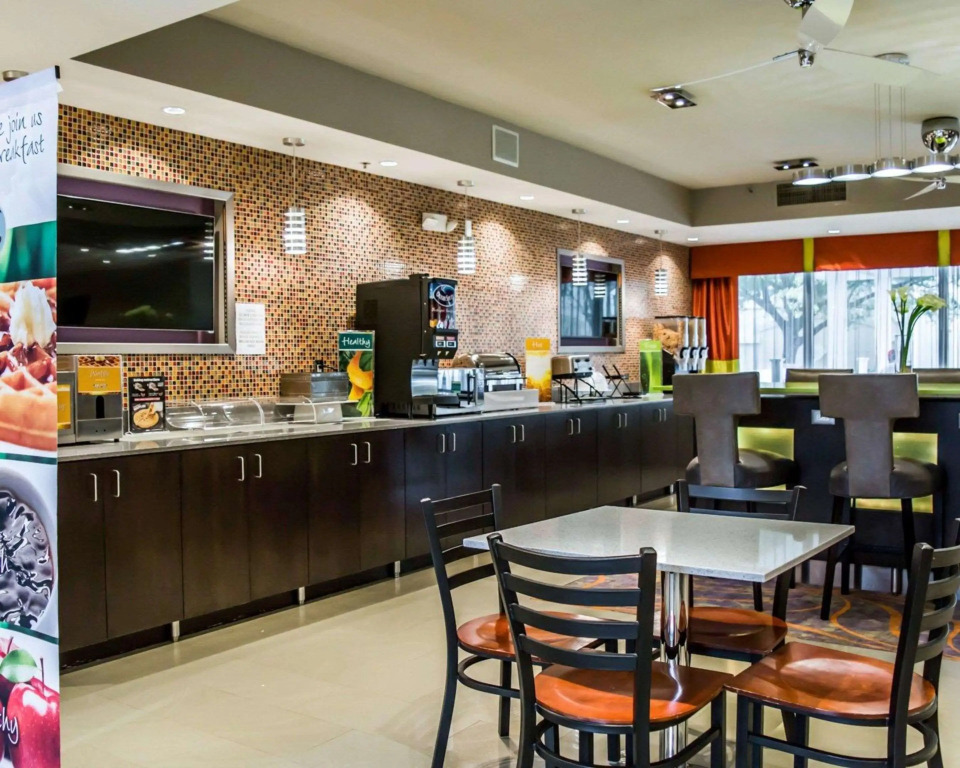 Quality Suites Fort Myers I-75
