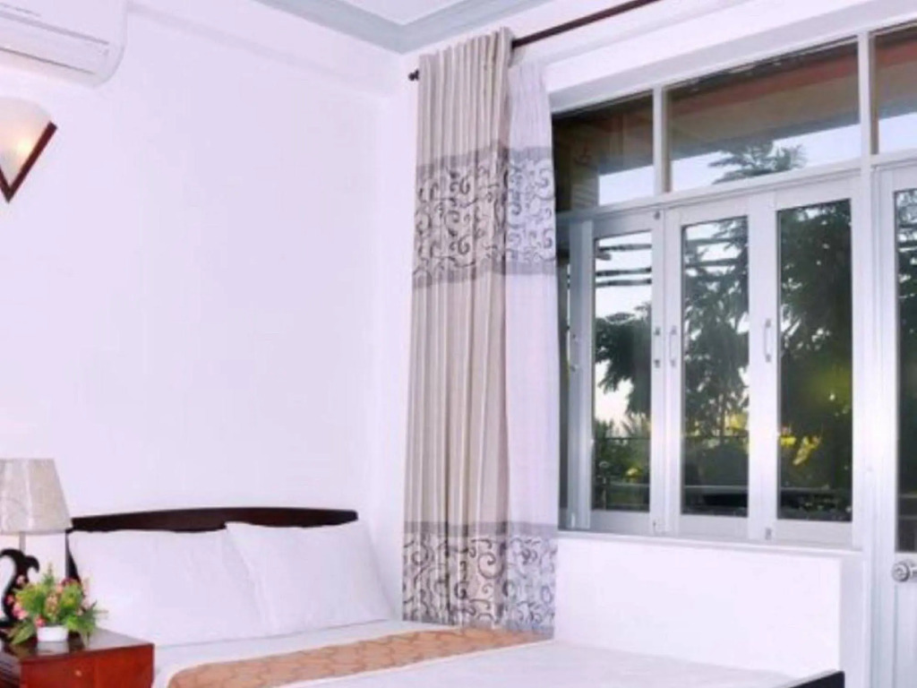 Tuyet Mai Hotel 2