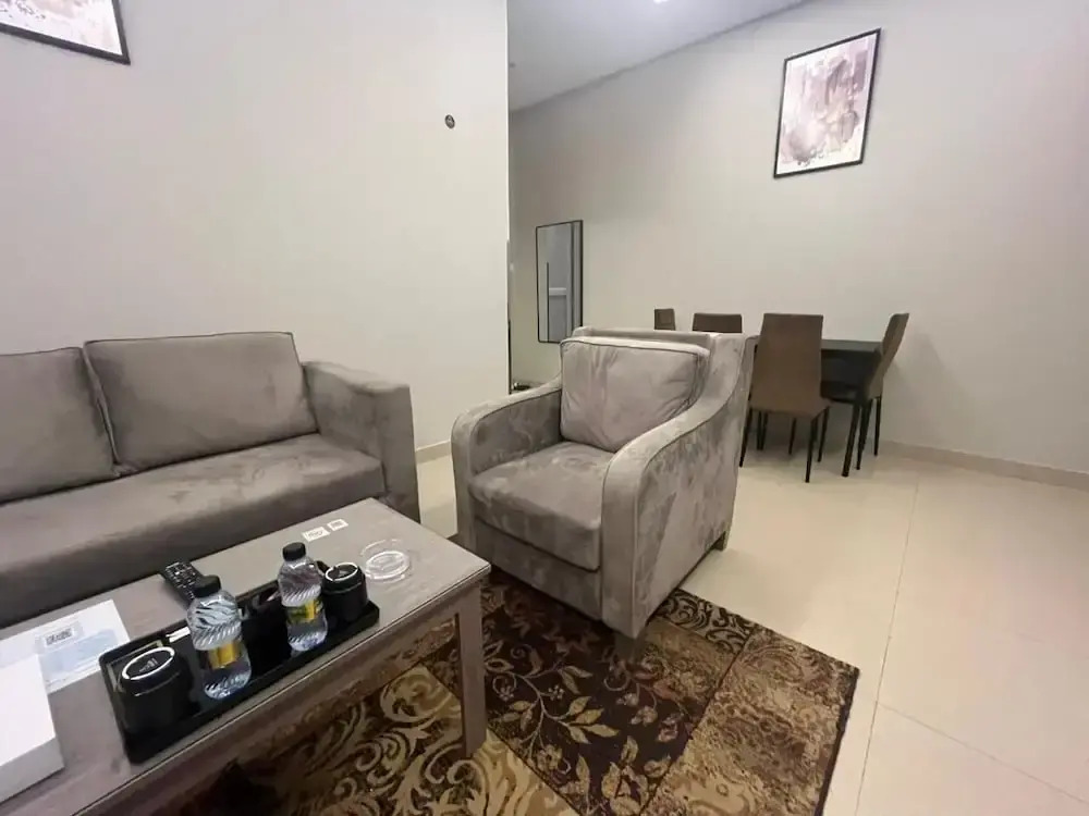 Afaq Suite suli