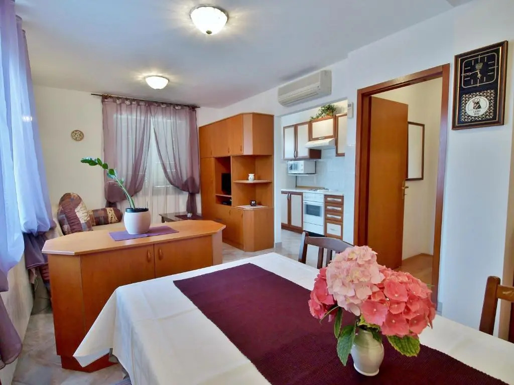 Apartments Fabijanić