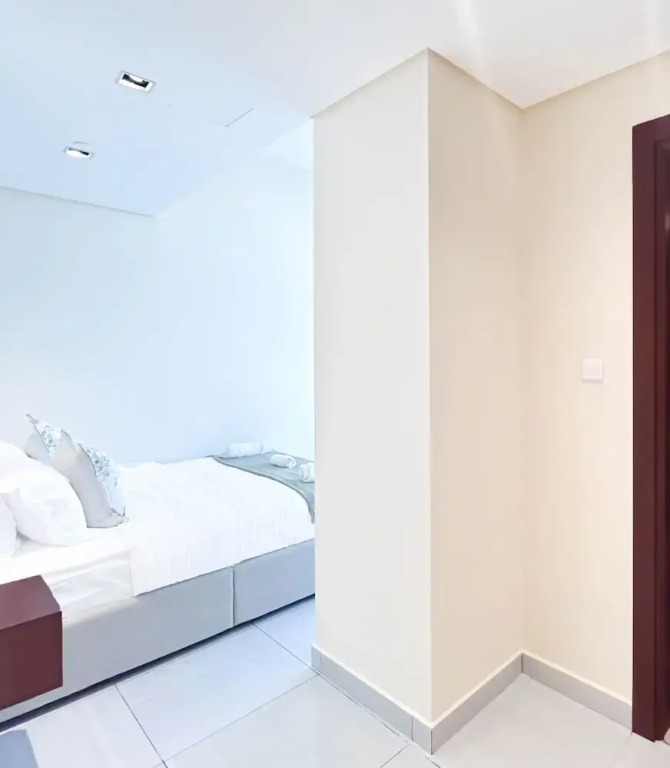 Stylish 1BR With Balcony City Views O2 Tower, JVC