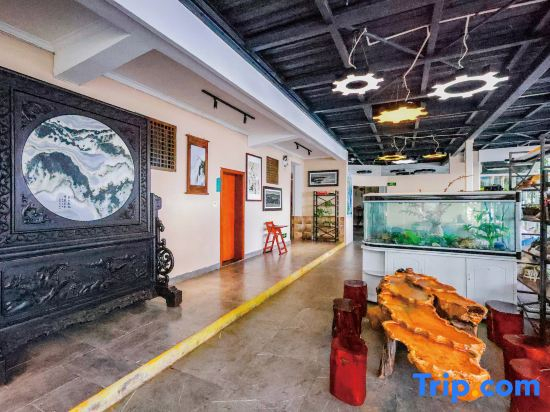 Hersy Vista · Hesi | 270° Panoramic Erhai-Cangshan View Boutique Stay