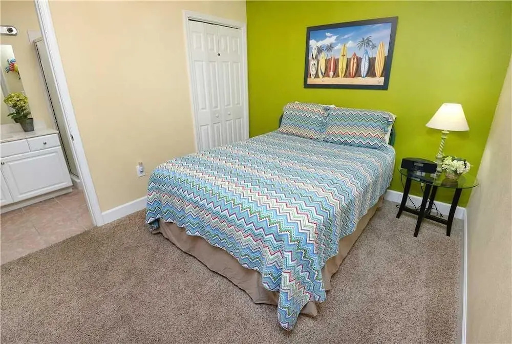 Tidewater 2214 - Two Bedroom Condo