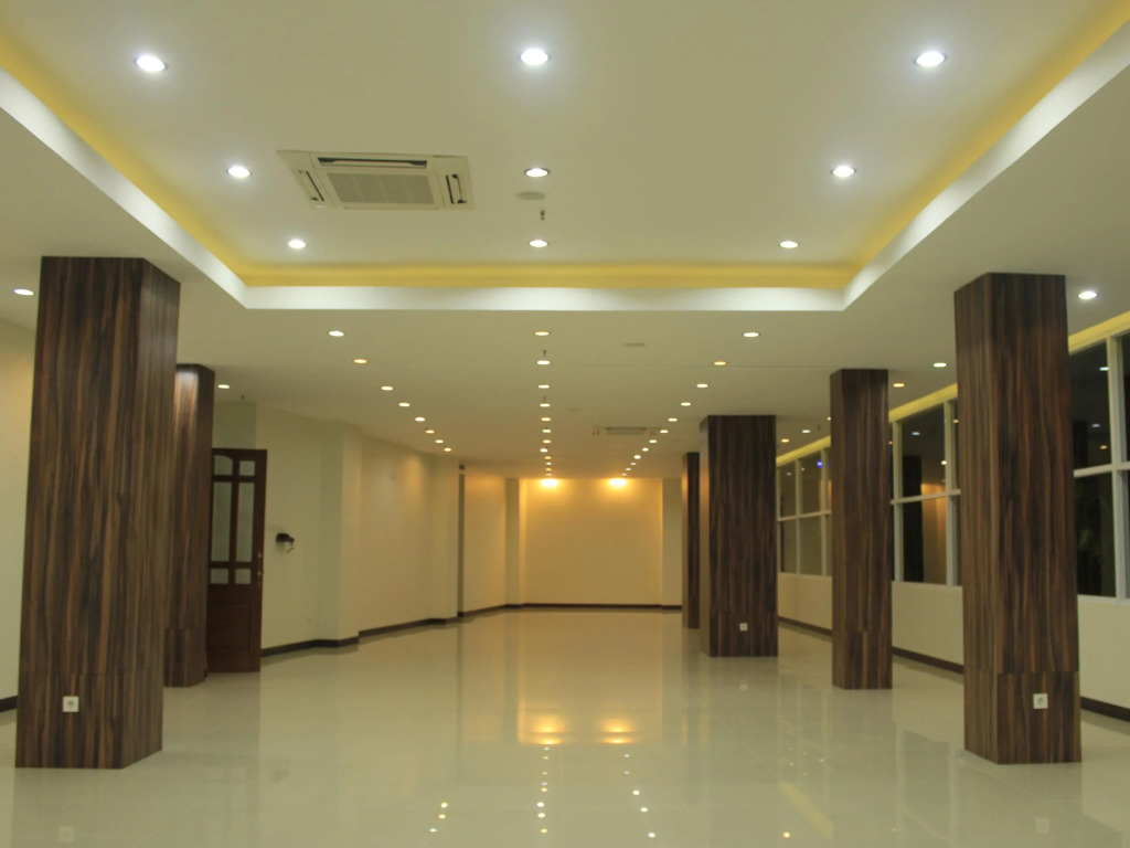 Veleza Hotel