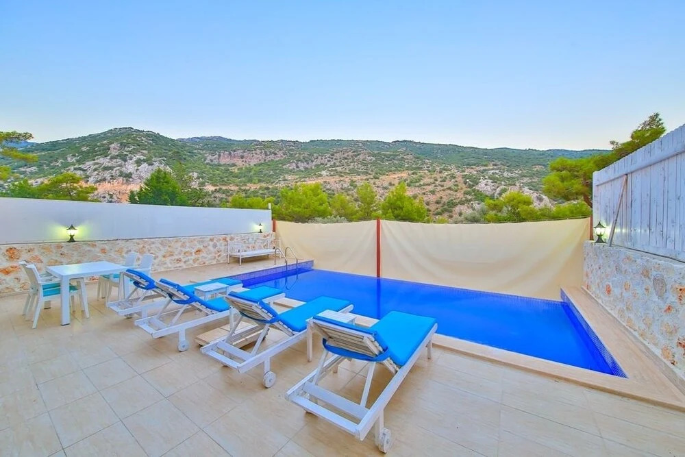 Villa Stone