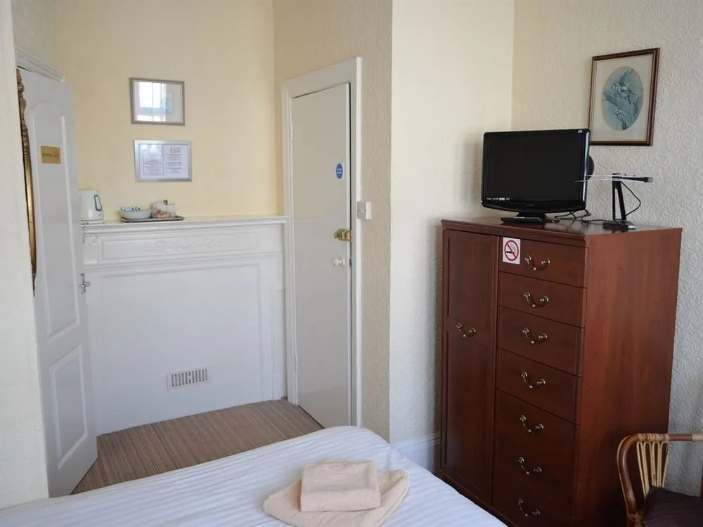 Chandos Premier Hotel Folkestone - Channel Tunnel
