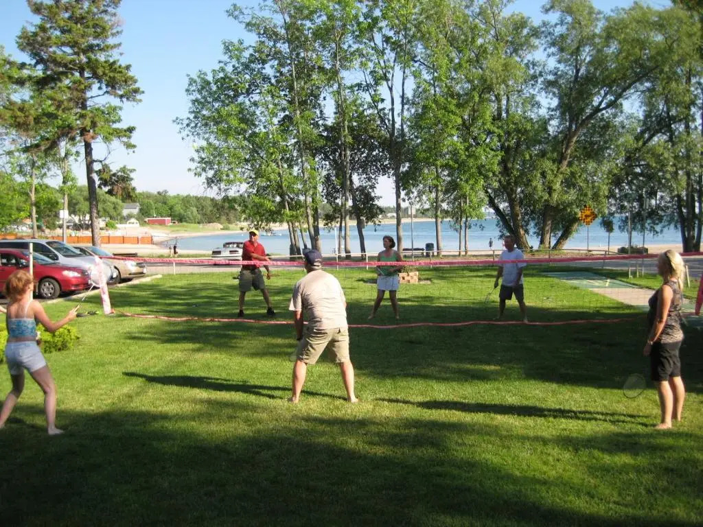 Balm Beach Resort & Motel