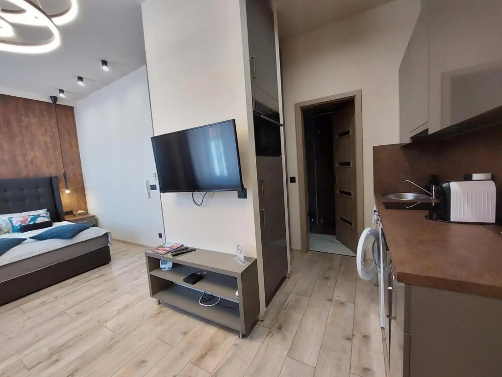 Silver Dawn Apartments