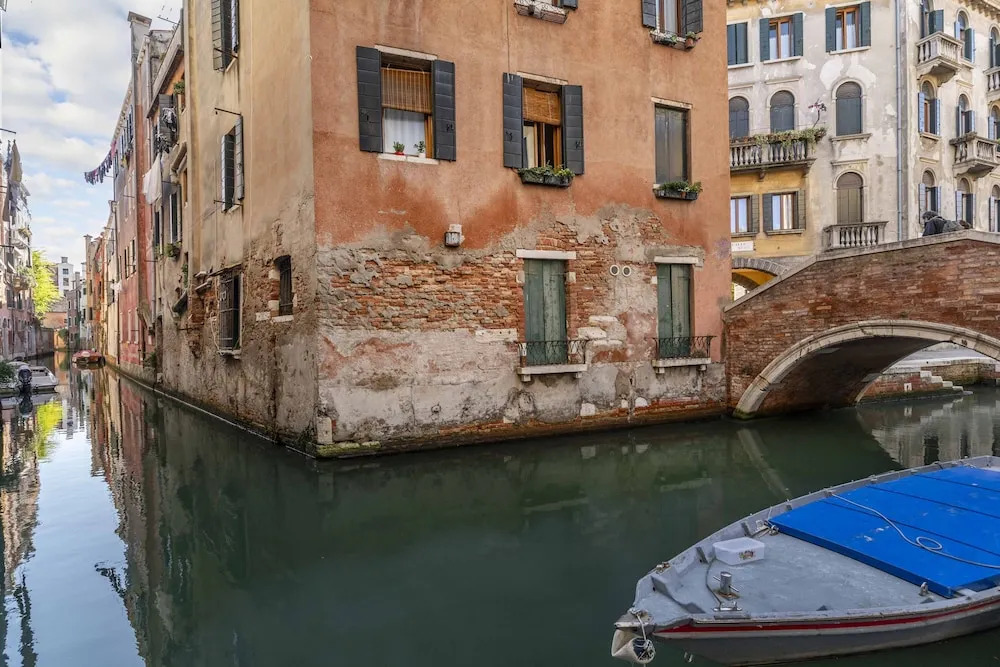 Santa Lucia Canal View by Wonderful Italy