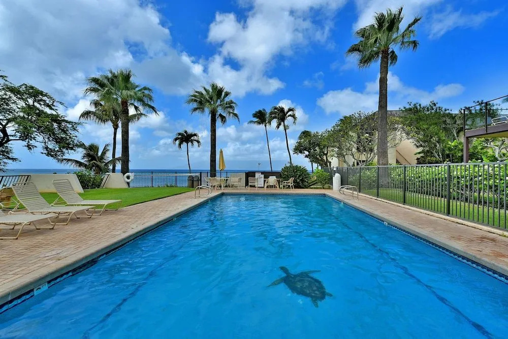 Napili Point B5 by RedAwning