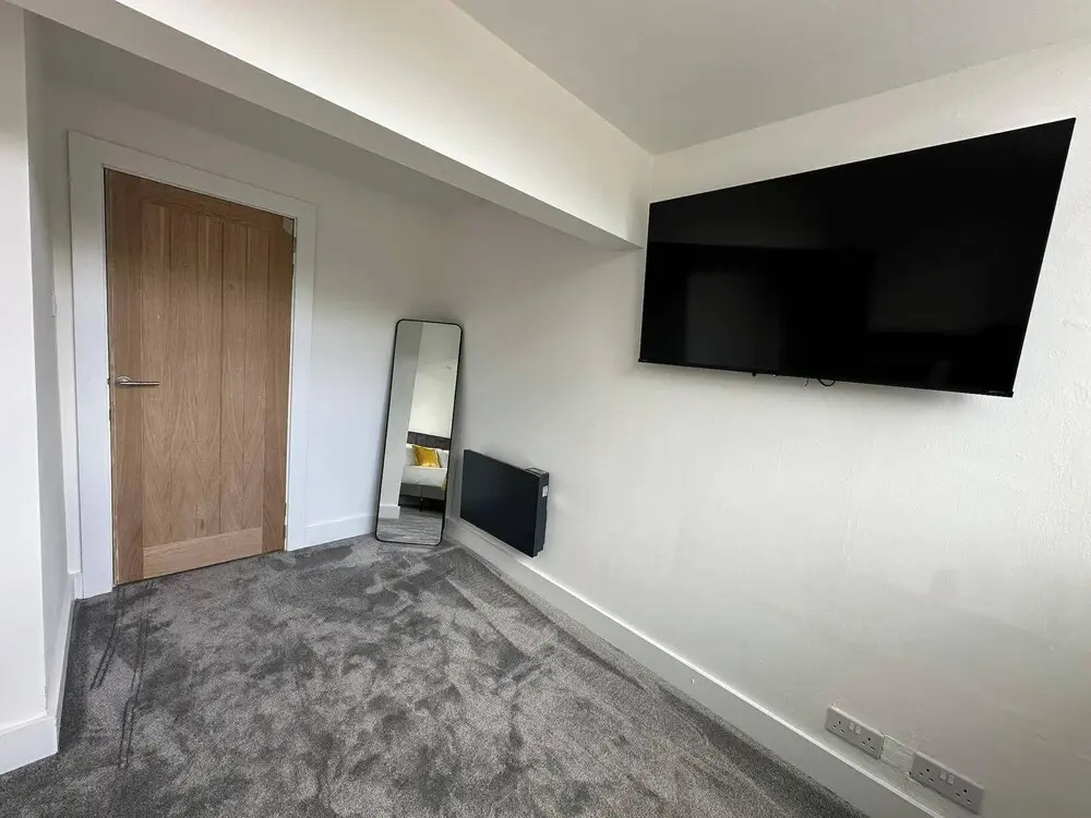 6 Guests/free Parking/old Trafford/20min City