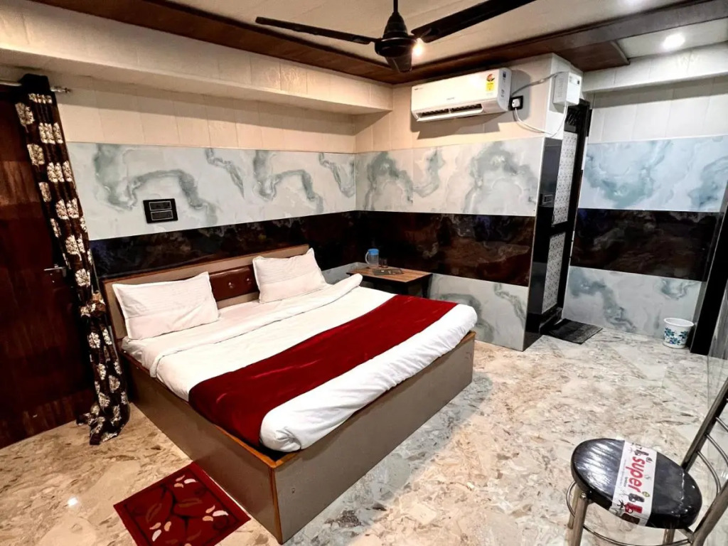 Hotel Raghunandan Inn