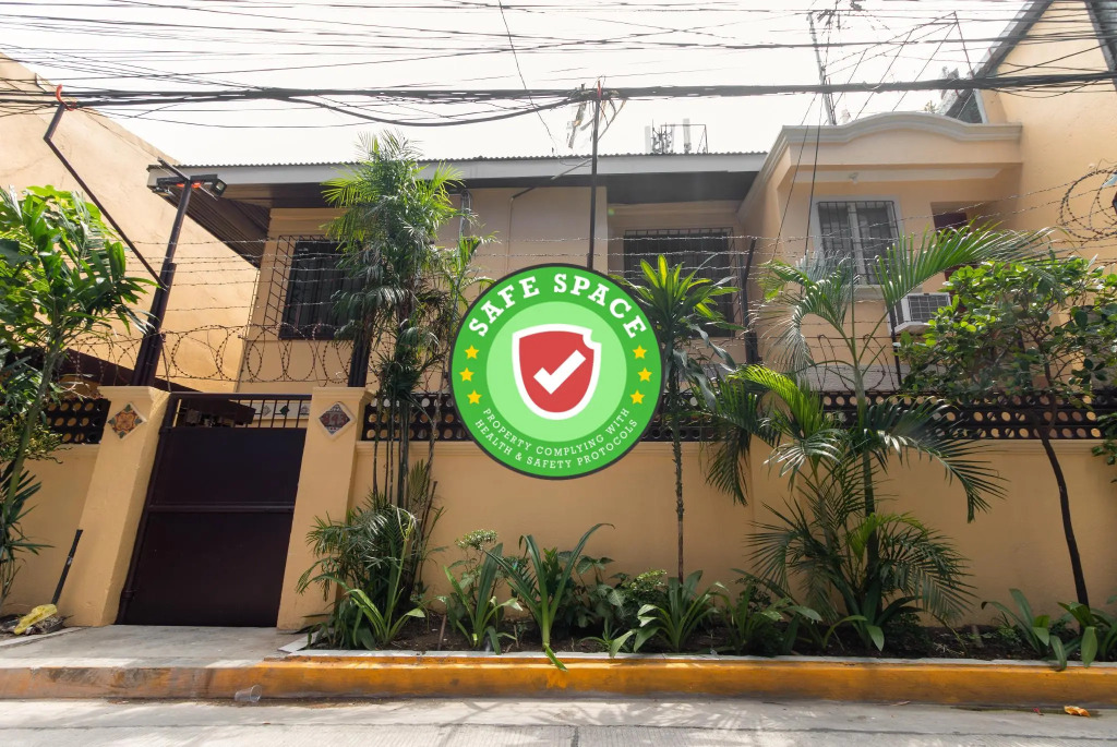 RedDoorz near PNR Espana Station
