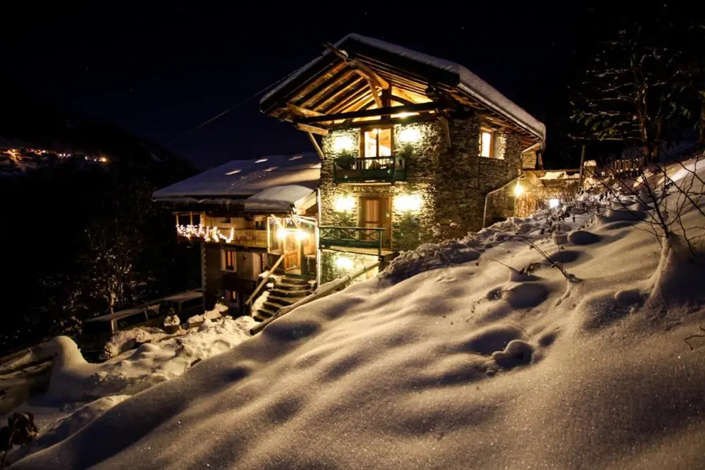 Appartement Gentiane de 85m2 avec sauna à 10 min des pistes