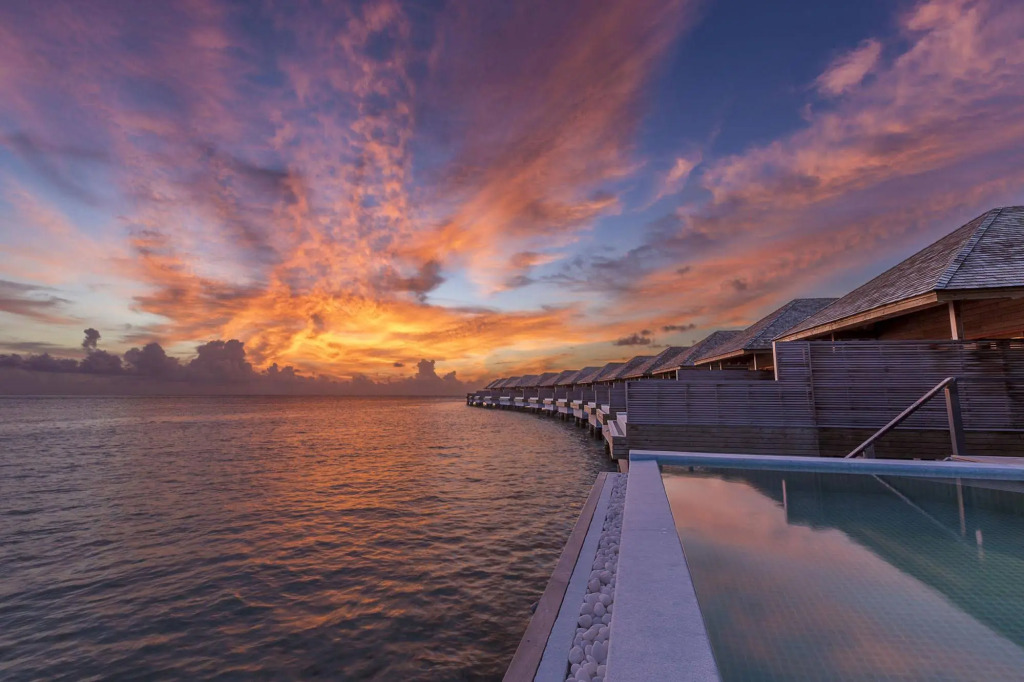Hurawalhi Island Resort