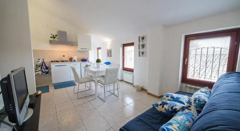 Casa Costanza