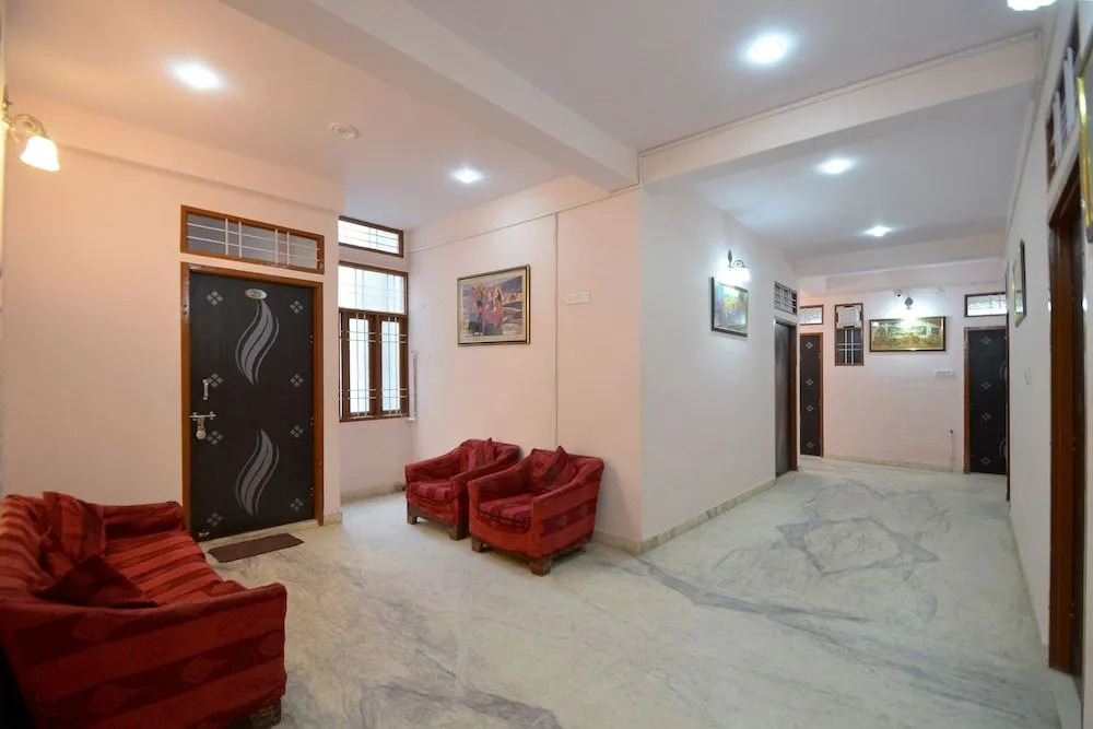 OYO 18515 Hotel Jal Mahal Jhalak Palace