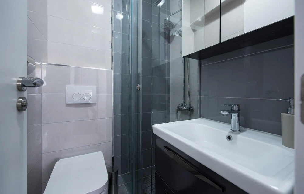 Awesome Home In Kastel Sucurac