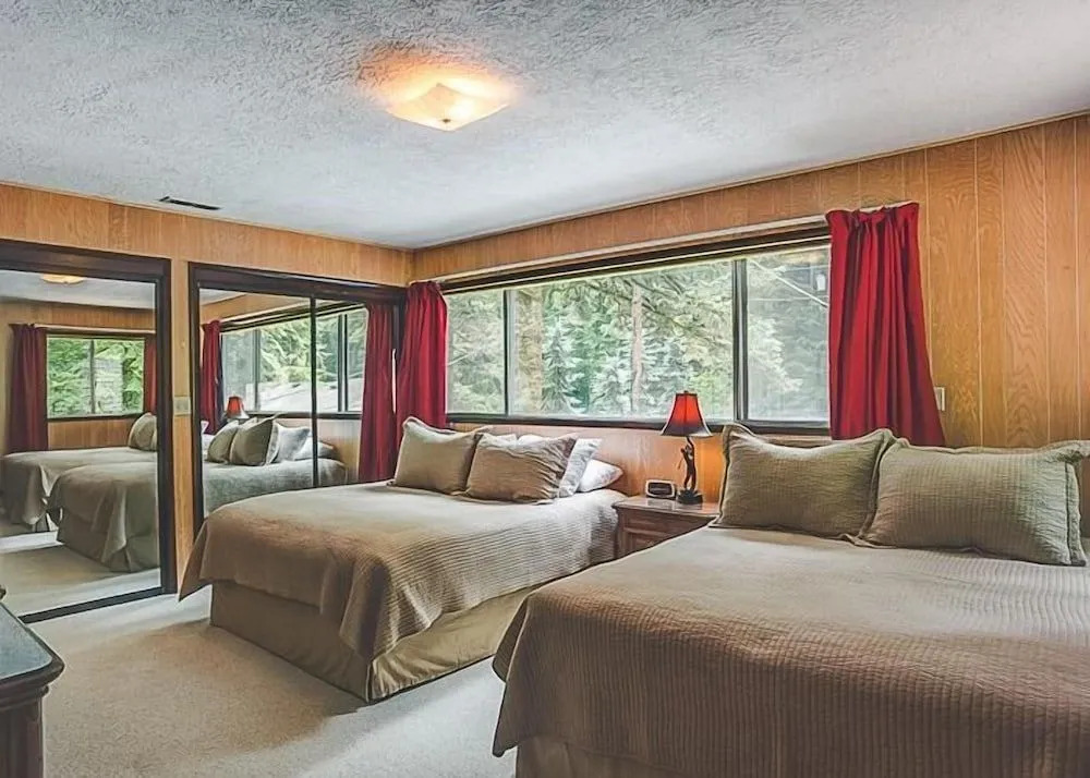 Deer View Retreat