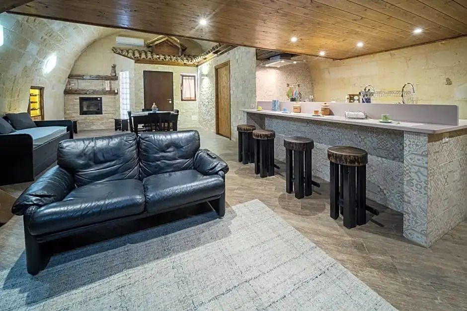 ROBERTOs Guest House